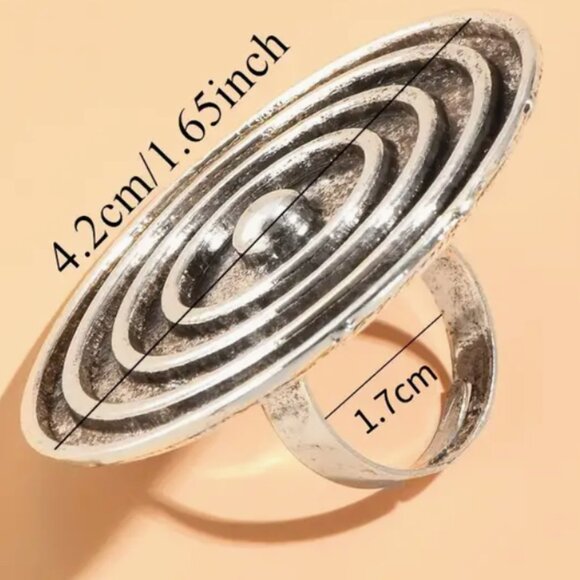 Large Round Silver Ring - NEW - Picture 5 of 5
